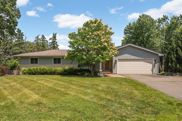 2080 Kelly Drive, Golden Valley, MN 55427