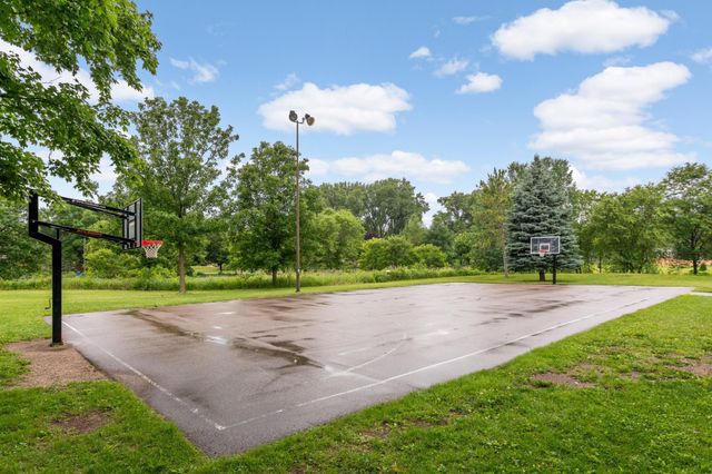 2080 Kelly Drive, Golden Valley, MN 55427