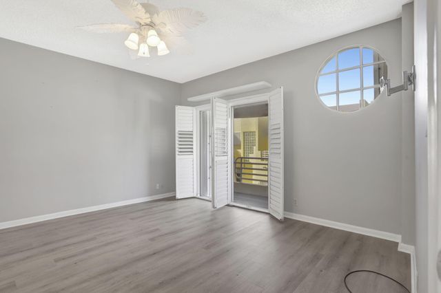 3213 NE 16th Street 112, Pompano Beach, FL 33062