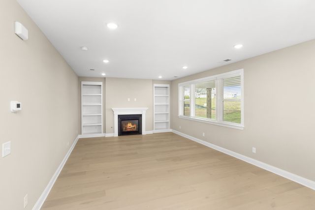 5951 Hunt Valley Drive, Spring Hill, TN 37174