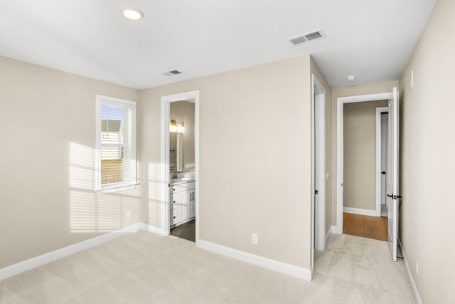 5951 Hunt Valley Drive, Spring Hill, TN 37174