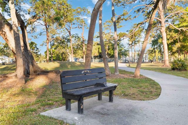 1721 8TH STREET, Sarasota, FL 34236
