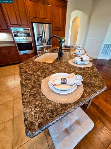 1735 Veneto Ln, Brentwood, CA 94513