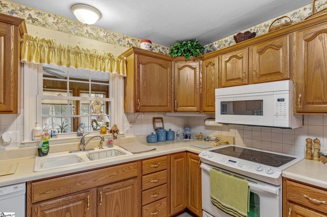 103 Scottswood Road, Greenville, SC 29615