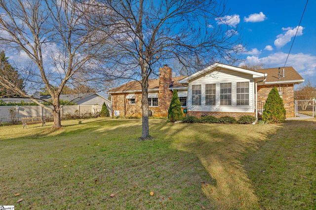 103 Scottswood Road, Greenville, SC 29615