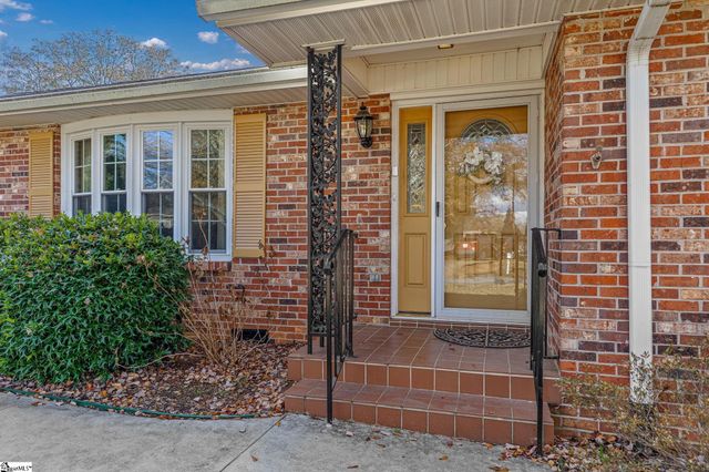 103 Scottswood Road, Greenville, SC 29615