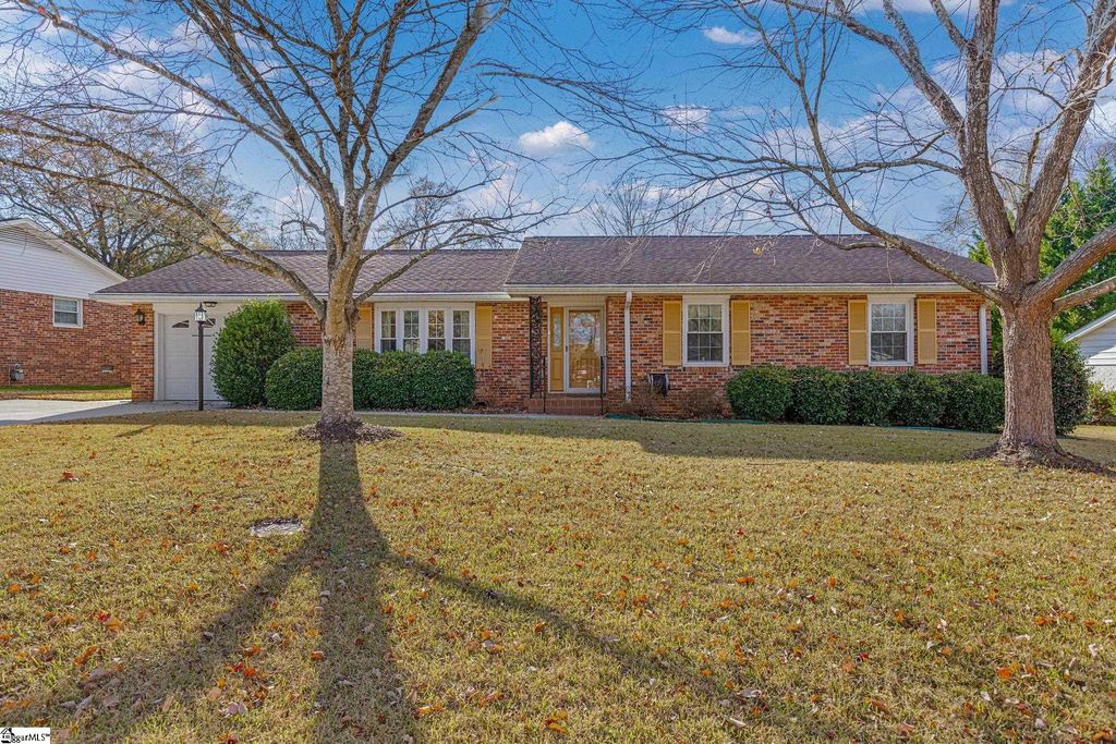 103 Scottswood Road, Greenville, SC 29615