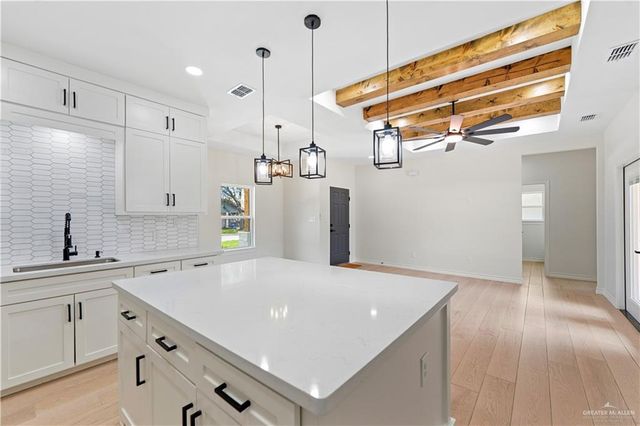 1712 Calle Anacua, San Juan, TX 78589