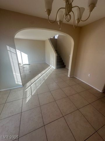 720 Caballo Hills Avenue, North Las Vegas, NV 89081