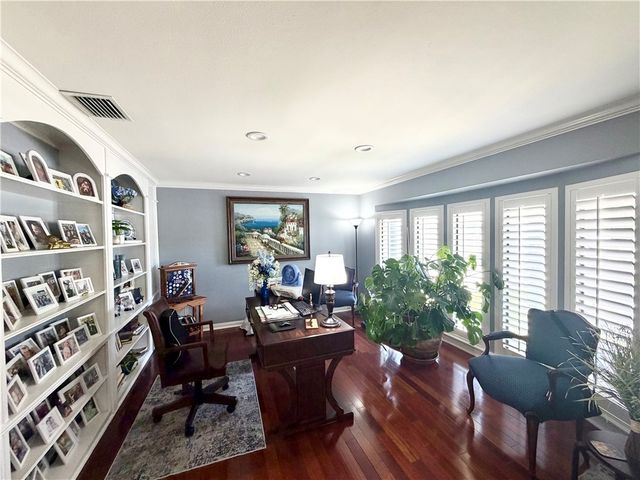 5017 Lost Creek Cir, Corpus Christi, TX 78413