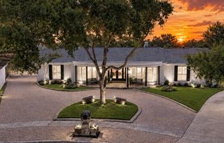 5017 Lost Creek Cir, Corpus Christi, TX 78413