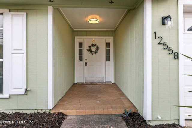 12558 FALLOHIDE Lane, Jacksonville, FL 32225