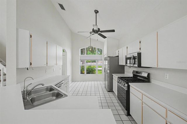 1249 BIG SKY DRIVE, Wesley Chapel, FL 33543