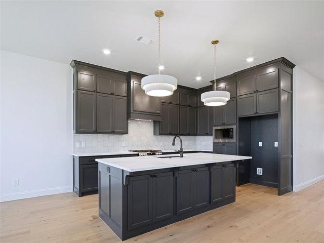 3707 Hardy Drive, Norman, OK 73069