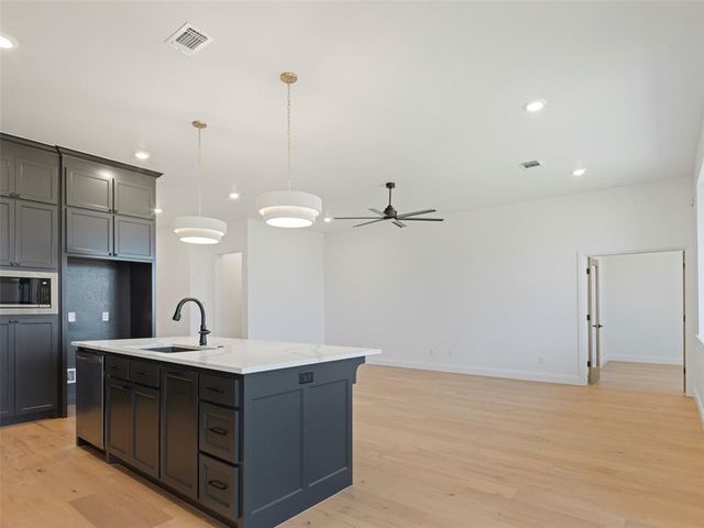 3707 Hardy Drive, Norman, OK 73069
