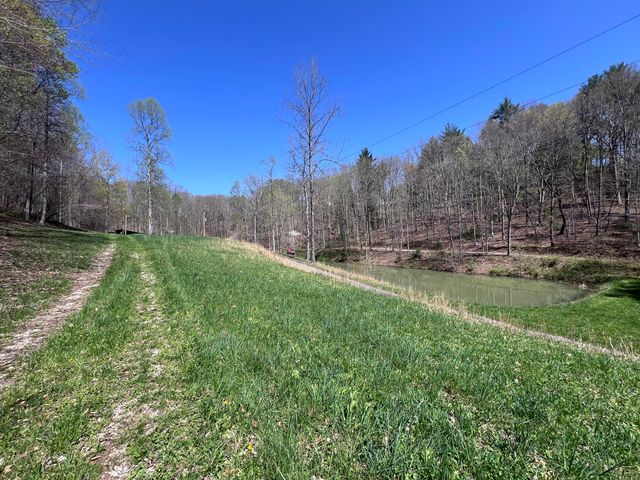 14 Clear Creek Road, Pine Knot, KY 42635