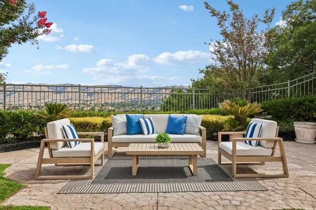 5544 Morningside Drive, San Jose, CA 95138