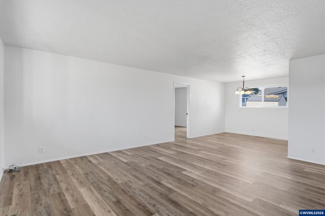 4673 Windsor Wy NE, Salem, OR 97301