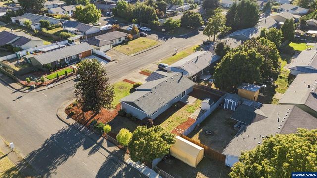 4673 Windsor Wy NE, Salem, OR 97301