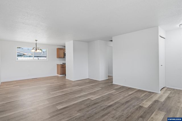 4673 Windsor Wy NE, Salem, OR 97301