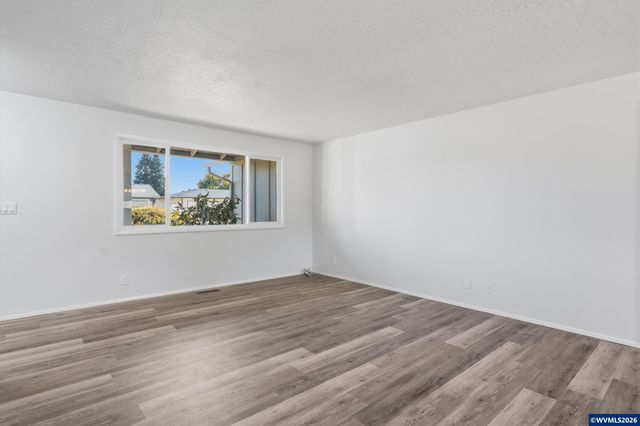 4673 Windsor Wy NE, Salem, OR 97301