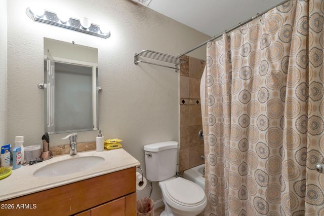 3141 W DESERT COVE Avenue, Phoenix, AZ 85029