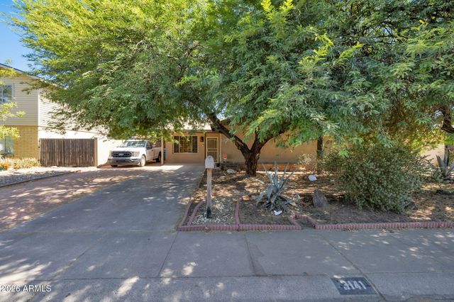 3141 W DESERT COVE Avenue, Phoenix, AZ 85029