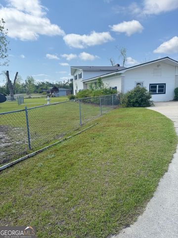 27 Park Lane, Hazlehurst, GA 31539