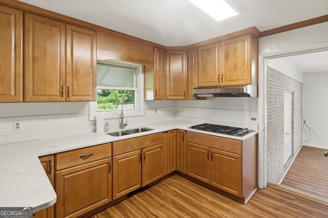 27 Park Lane, Hazlehurst, GA 31539