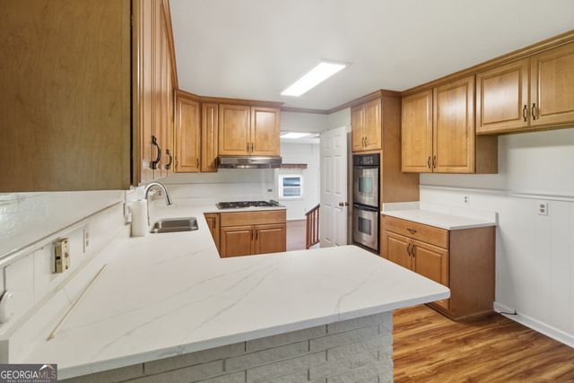 27 Park Lane, Hazlehurst, GA 31539