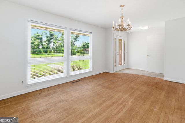 27 Park Lane, Hazlehurst, GA 31539