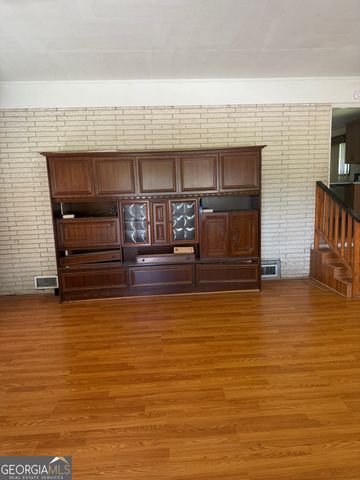 27 Park Lane, Hazlehurst, GA 31539