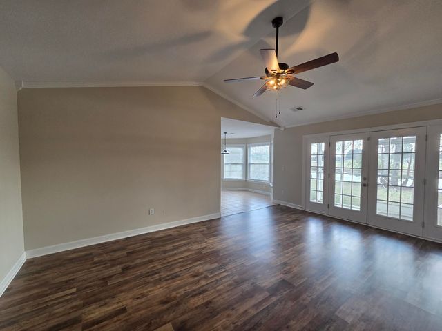 1391 Blue Heron, Manning, SC 29102