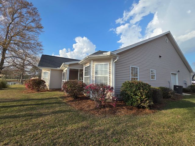 1391 Blue Heron, Manning, SC 29102