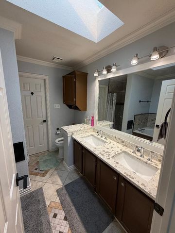 4216 Phoenix Drive, Carrollton, TX 75010