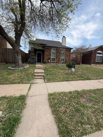 4216 Phoenix Drive, Carrollton, TX 75010