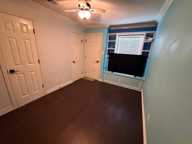 4216 Phoenix Drive, Carrollton, TX 75010