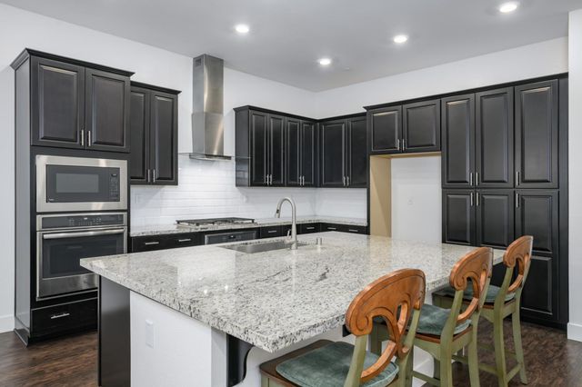 12037 Tiresias Way, Rancho Cordova, CA 95742