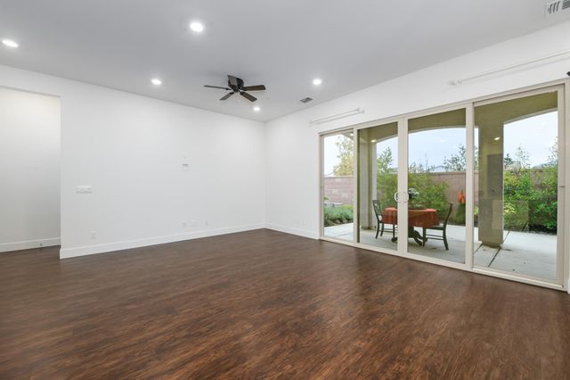 12037 Tiresias Way, Rancho Cordova, CA 95742