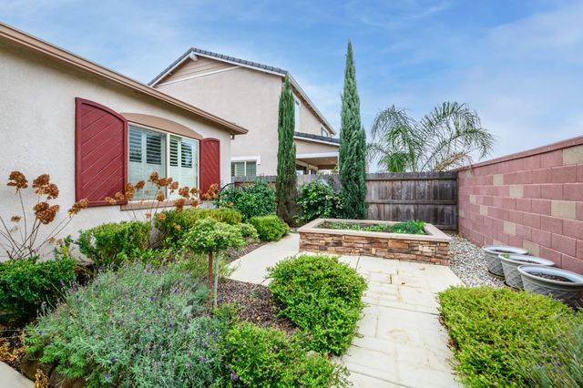 12037 Tiresias Way, Rancho Cordova, CA 95742