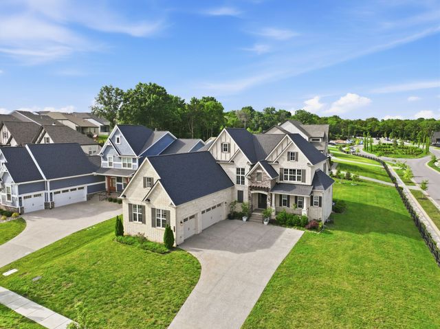 2186 Broadway St, Nolensville, TN 37135
