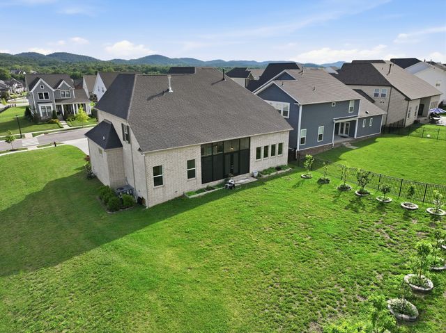 2186 Broadway St, Nolensville, TN 37135