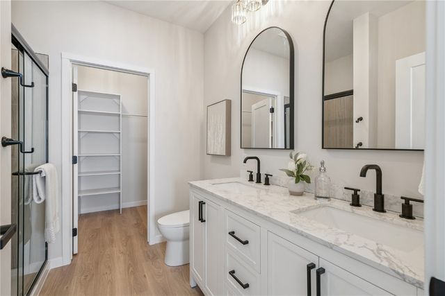 827 Indigo Drive, Palo, IA 52324