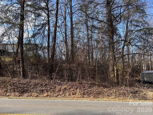 301 Burke Street, Hickory, NC 28601