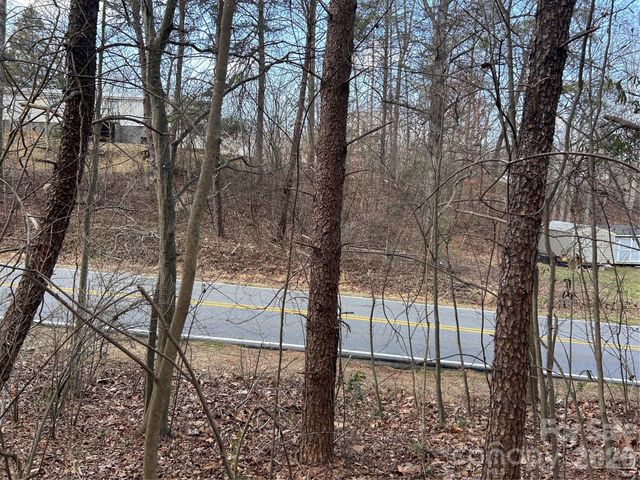 301 Burke Street, Hickory, NC 28601