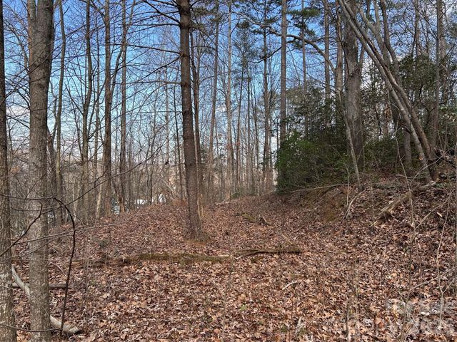 301 Burke Street, Hickory, NC 28601