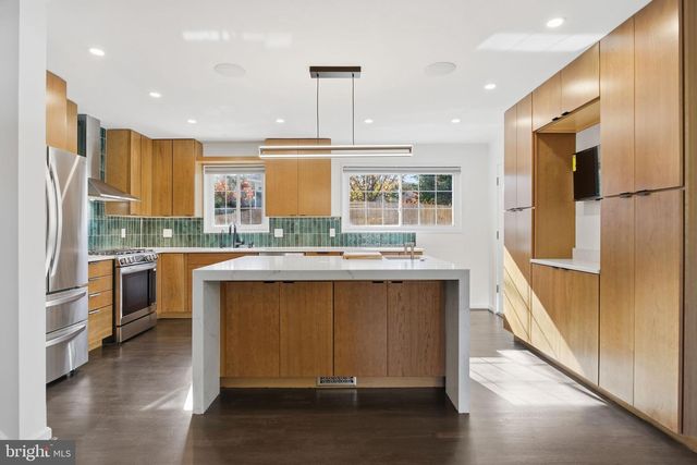 3700 EMILY ST, Kensington, MD 20895