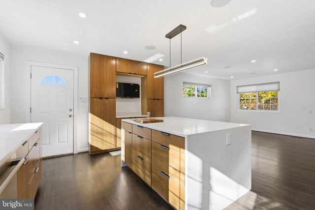 3700 EMILY ST, Kensington, MD 20895