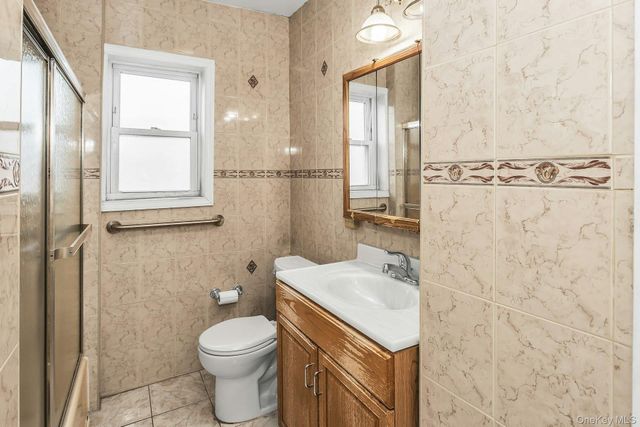 148-28 87th Avenue, Briarwood, NY 11435