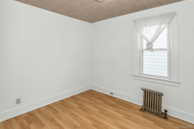 148-28 87th Avenue, Briarwood, NY 11435